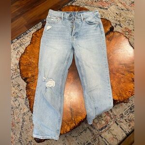 GAP Women’s Classic Light Blue Cheeky Straight Jeans